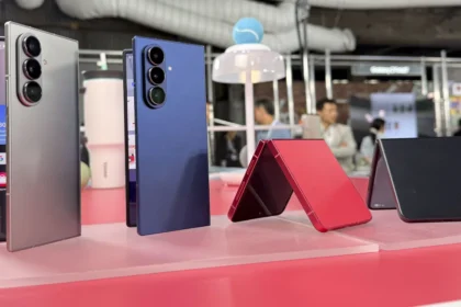 Samsung Foldable Phones